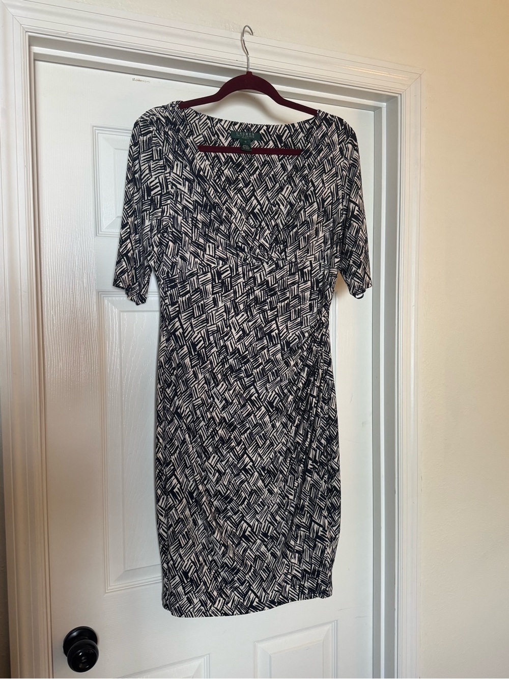 Lauren Ralph Lauren Black and White Geometric Long-Sleeve Sheath Dress
